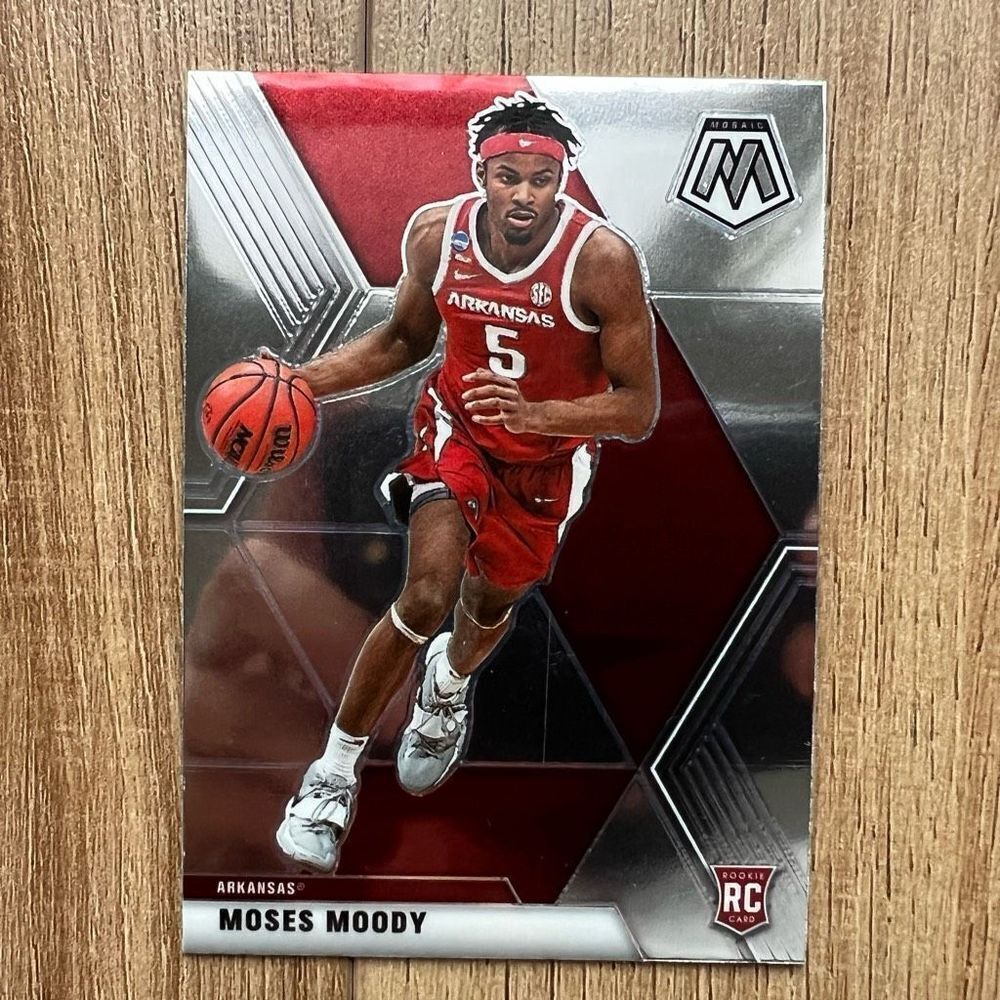 2021 Panini Chronicles Mosaic Draft Picks MOSES MOODY Rookie Base #261 Arkansas